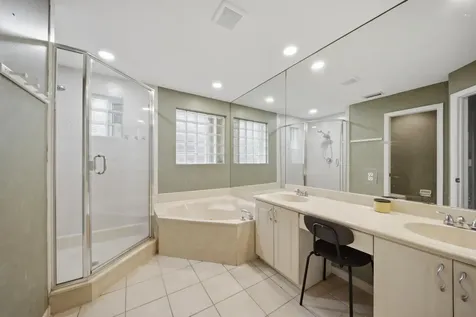 4752 NW 120th Way Coral Springs FL 33076