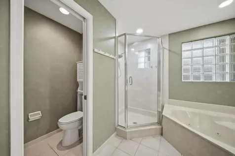 4752 NW 120th Way Coral Springs FL 33076