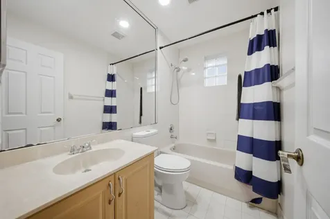 4752 NW 120th Way Coral Springs FL 33076