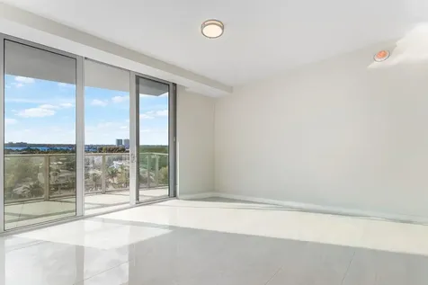 3100 N Ocean Drive Riviera Beach FL 33404