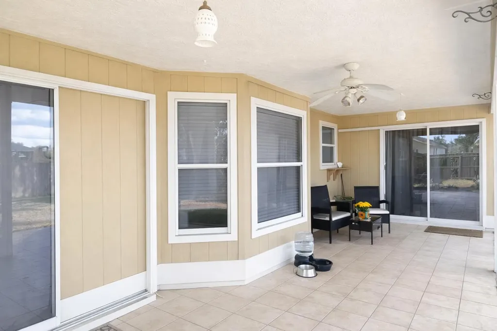 901 SW Gaitor Avenue Port St Lucie FL 34953