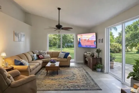 901 SW Gaitor Avenue Port St Lucie FL 34953