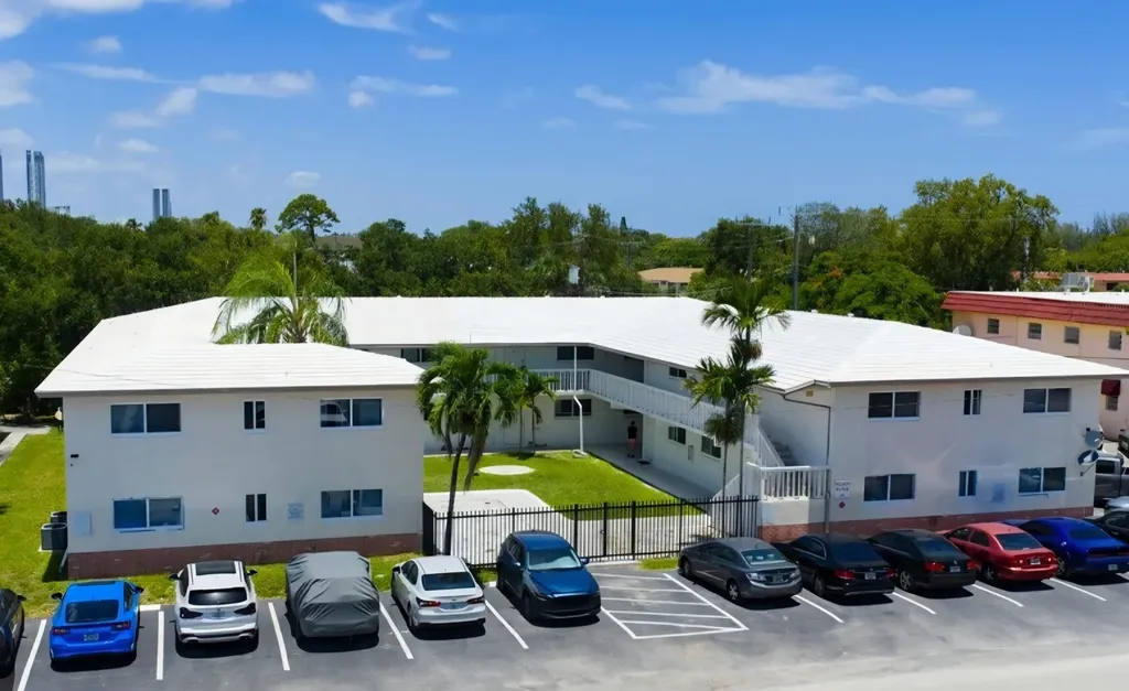 811 SE 16th Street Fort Lauderdale FL 33316