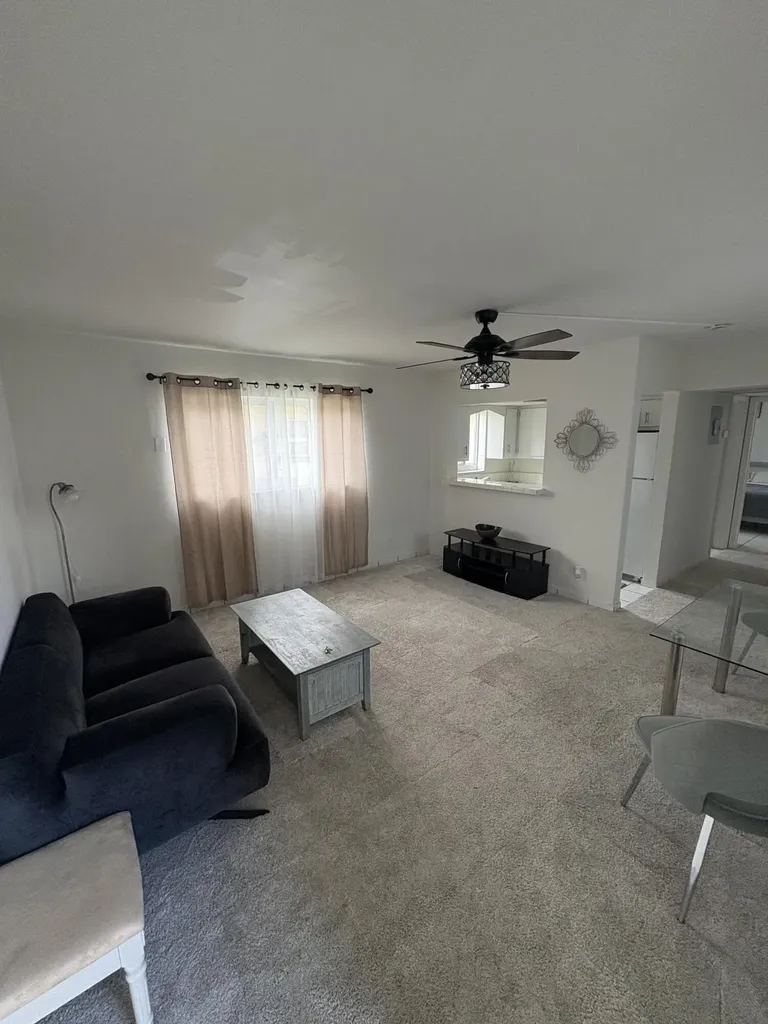 811 SE 16th Street Fort Lauderdale FL 33316
