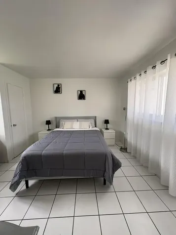 811 SE 16th Street Fort Lauderdale FL 33316