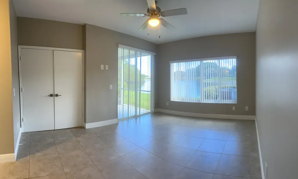 10458 Lake Vista Circle Boca Raton FL 33498