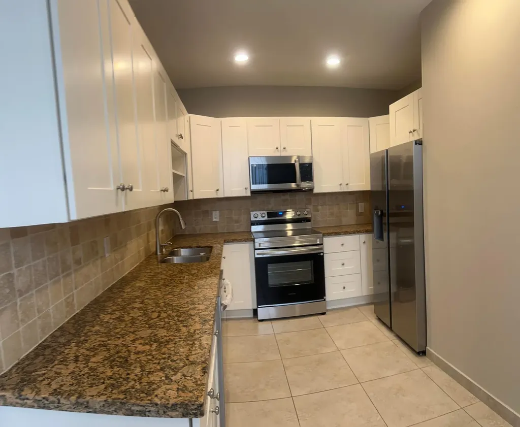 10458 Lake Vista Circle Boca Raton FL 33498