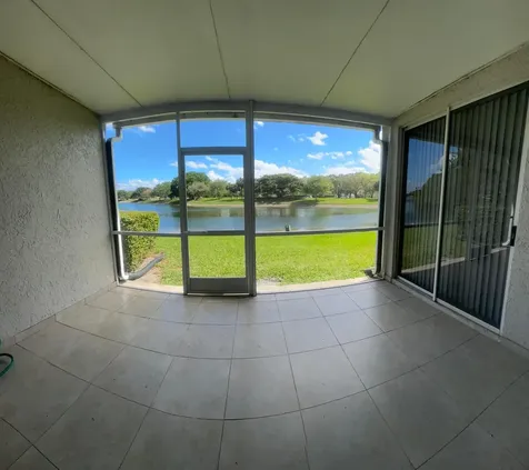 10458 Lake Vista Circle Boca Raton FL 33498
