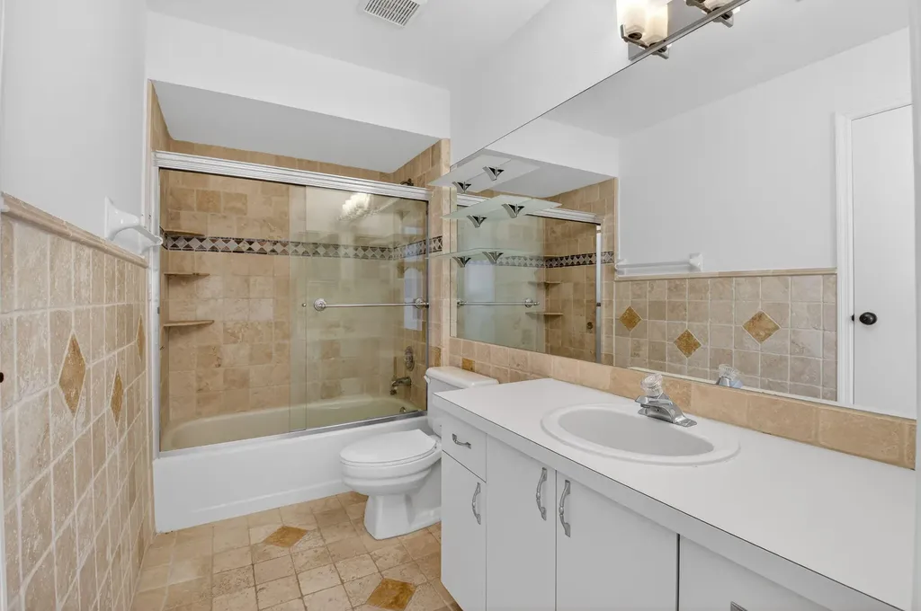10253 Riverbend Terrace Boca Raton FL 33498