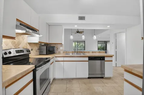 10253 Riverbend Terrace Boca Raton FL 33498