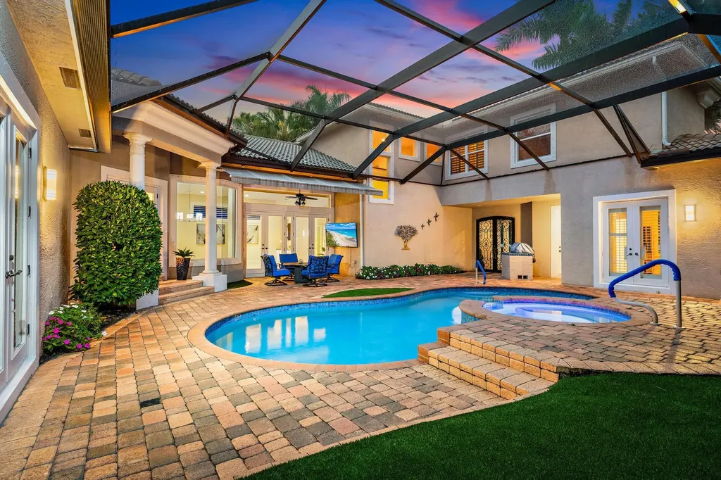 8431 Egret Lakes Lane West Palm Beach FL 33412