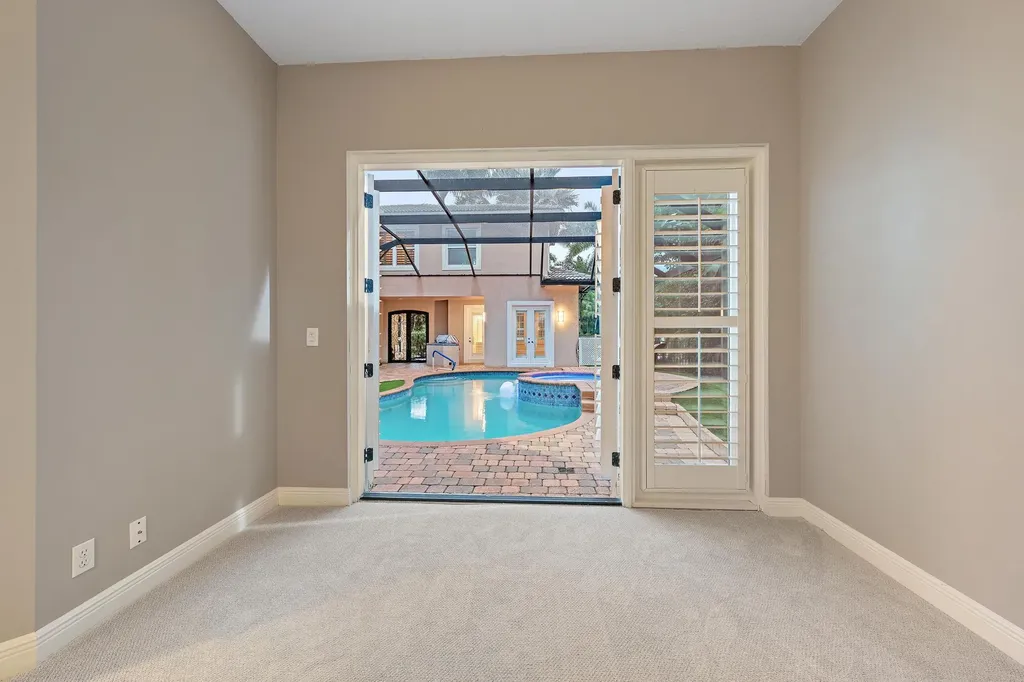 8431 Egret Lakes Lane West Palm Beach FL 33412