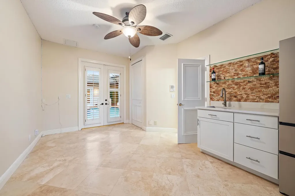 8431 Egret Lakes Lane West Palm Beach FL 33412