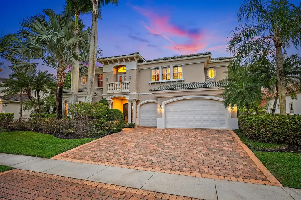 8431 Egret Lakes Lane West Palm Beach FL 33412