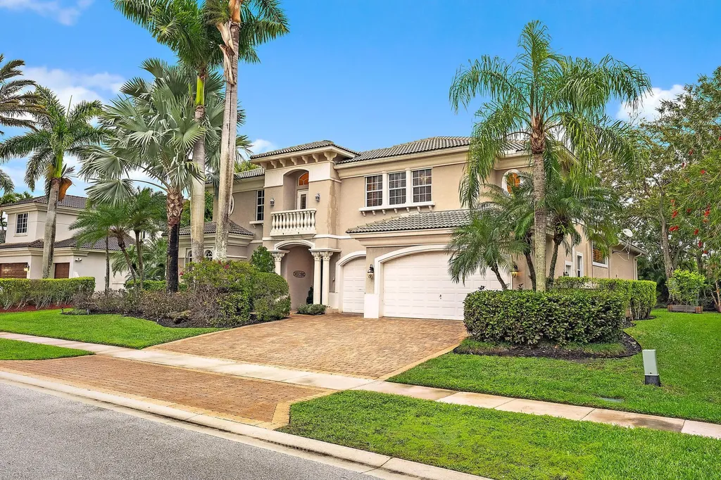 8431 Egret Lakes Lane West Palm Beach FL 33412