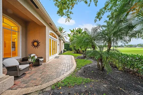 8431 Egret Lakes Lane West Palm Beach FL 33412