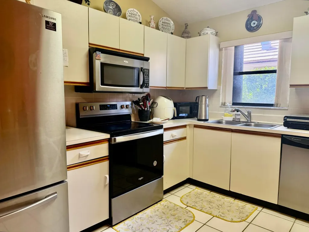 4787 Brighton Lakes Boulevard Boynton Beach FL 33436