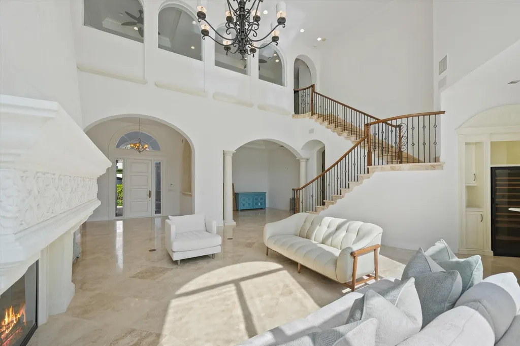 788 Harbour Isle Place North Palm Beach FL 33410