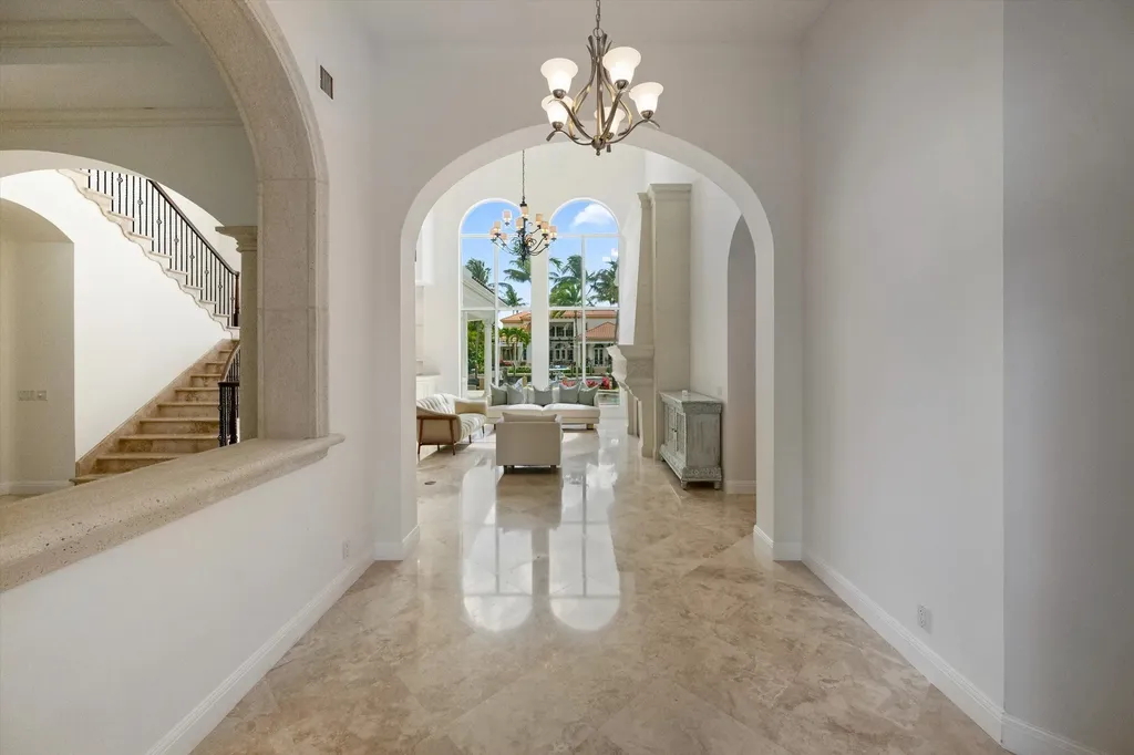 788 Harbour Isle Place North Palm Beach FL 33410