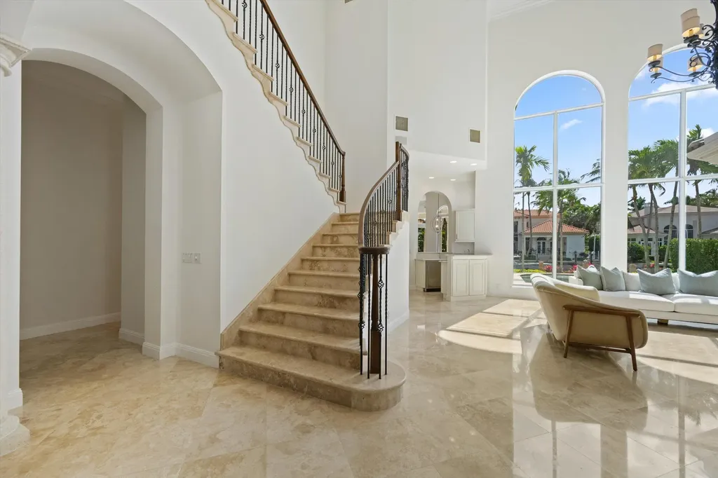788 Harbour Isle Place North Palm Beach FL 33410