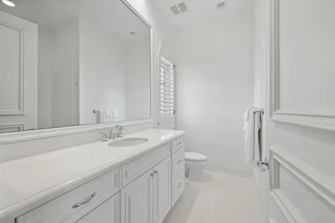 788 Harbour Isle Place North Palm Beach FL 33410