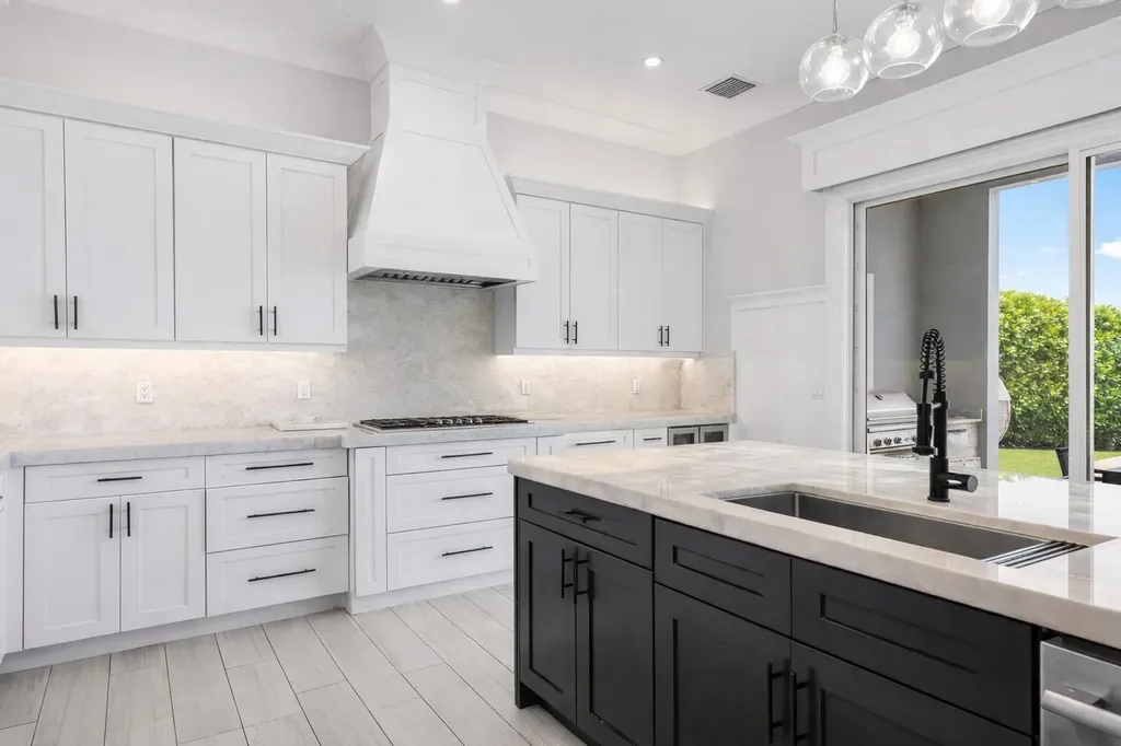 2100 Notre Dame Drive Lake Worth Beach FL 33460