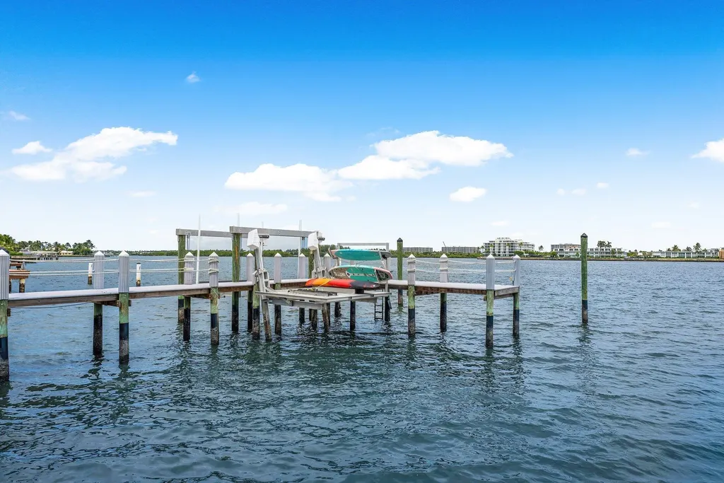 2100 Notre Dame Drive Lake Worth Beach FL 33460