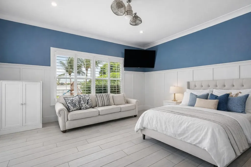2100 Notre Dame Drive Lake Worth Beach FL 33460