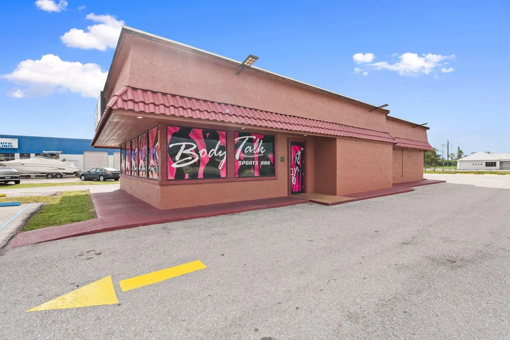 8259 S U.s. Highway 1 Port St Lucie FL
