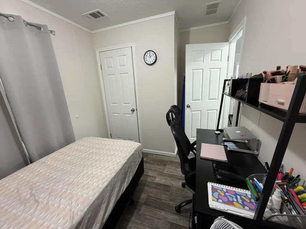 8516 SW 17th Court Davie FL 33324