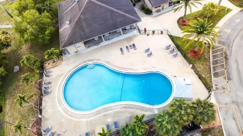 8516 SW 17th Court Davie FL 33324
