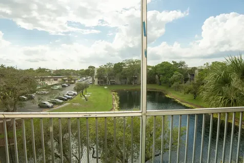 3301 NW 47th Terrace Lauderdale Lakes FL 33319