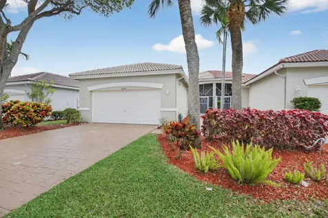 10585 Royal Caribbean Circle Boynton Beach FL 33437