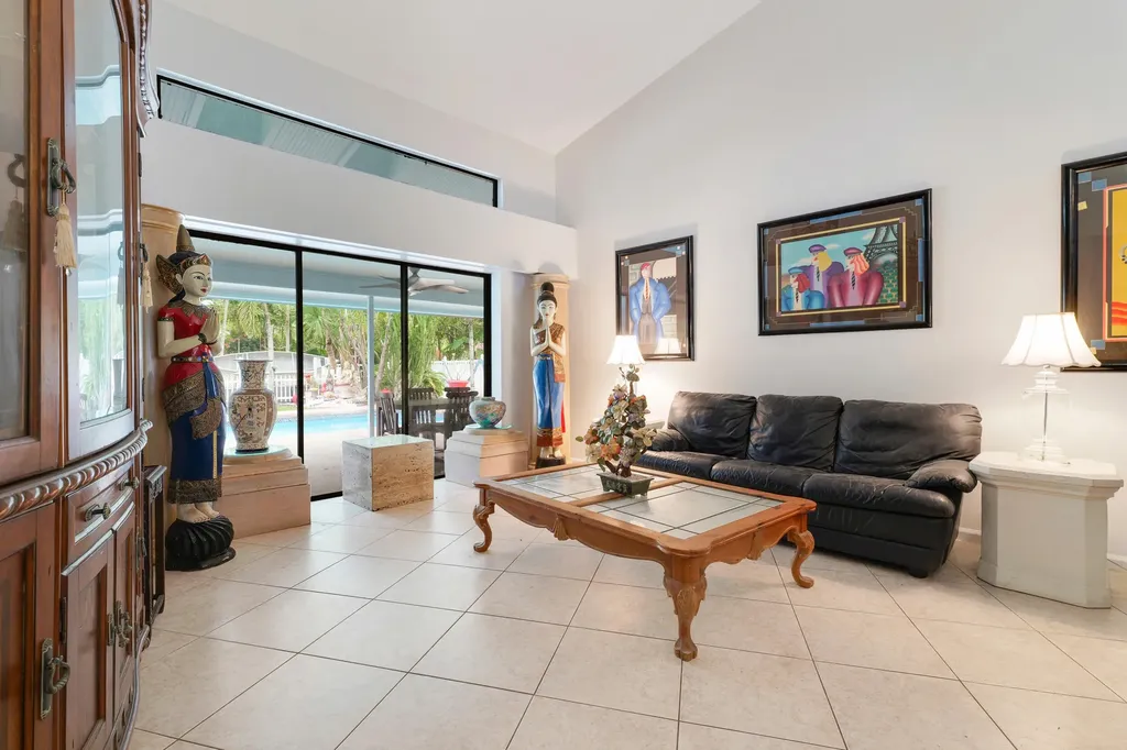 13362 La Mirada Circle Wellington FL 33414