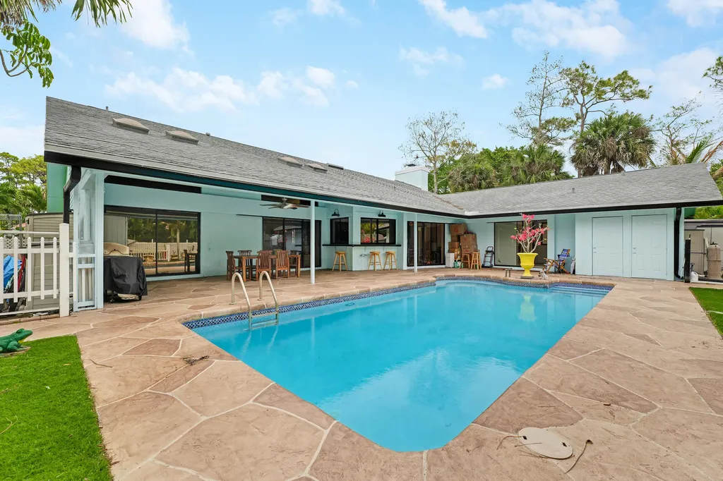 13362 La Mirada Circle Wellington FL 33414