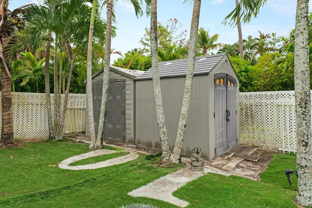 13362 La Mirada Circle Wellington FL 33414