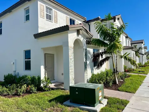 2776 SE 26th Avenue Homestead FL 33035