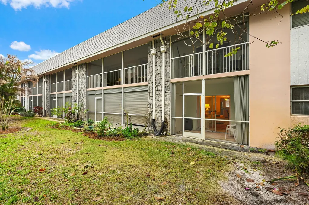 18081 SE Country Club Drive Jupiter FL 33469