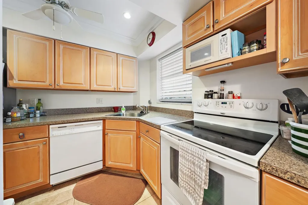 18081 SE Country Club Drive Jupiter FL 33469
