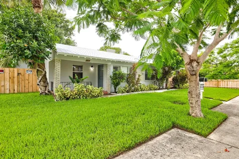 127 S 10th Street Fort Pierce FL 34950