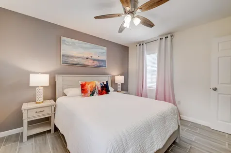 127 S 10th Street Fort Pierce FL 34950