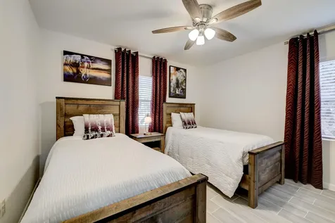 127 S 10th Street Fort Pierce FL 34950