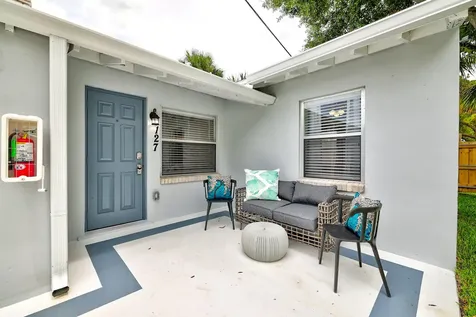 127 S 10th Street Fort Pierce FL 34950