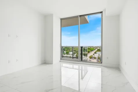 220 Lake Shore Drive Lake Park FL 33403