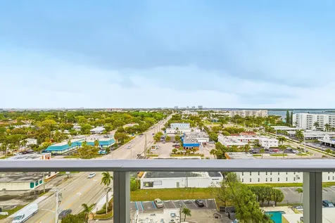 220 Lake Shore Drive Lake Park FL 33403