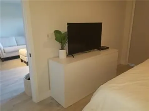 16385 Biscayne Boulevard North Miami Beach FL 33160