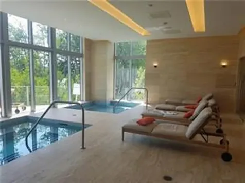 16385 Biscayne Boulevard North Miami Beach FL 33160