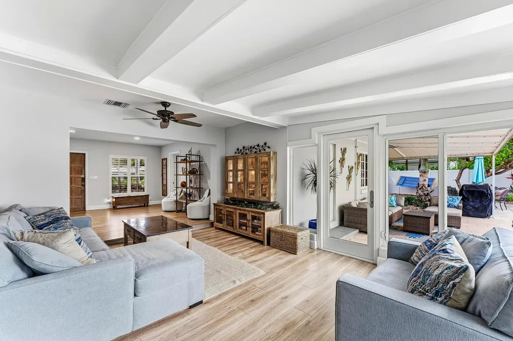 20 NW 11th Street Delray Beach FL 33444