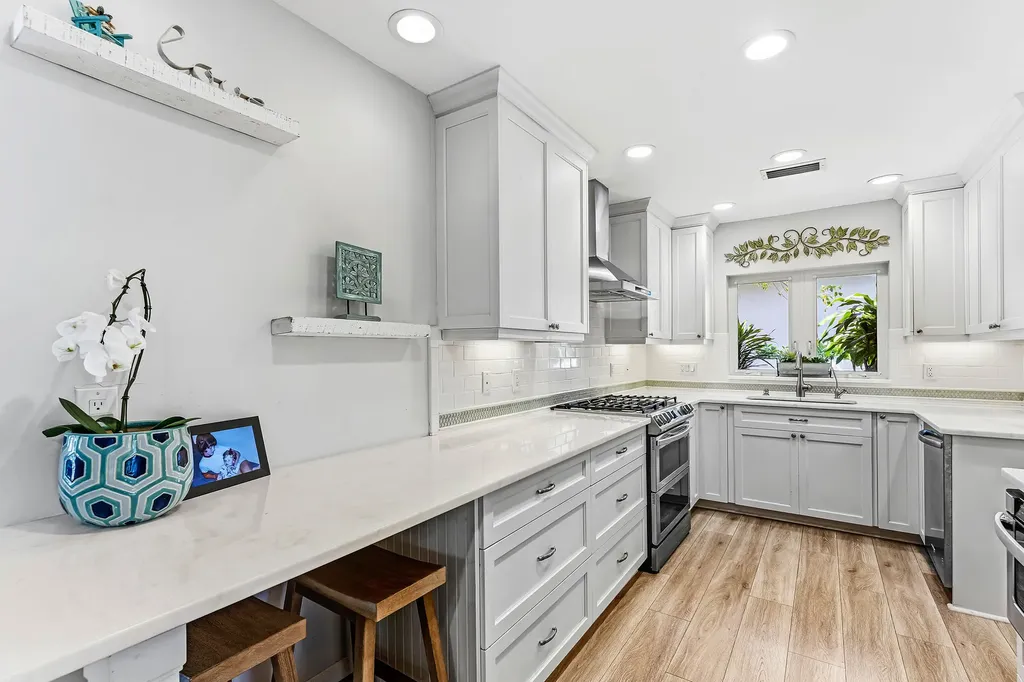 20 NW 11th Street Delray Beach FL 33444