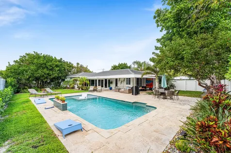 20 NW 11th Street Delray Beach FL 33444
